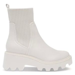 Dolce Vita Chelsea Boot **NEW**